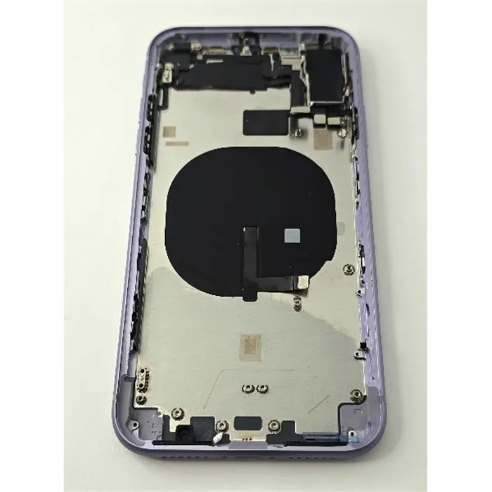 Tapa trasera o tapa bateria morada para Iphone 11 con marco central Remanufacturada Grado A 